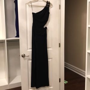Black one shoulder long dress
